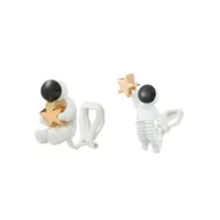 Cartoon Style Astronaut Spray Paint Alloy No Inlaid Stud Earrings sku image 1