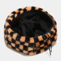 Women's Modern Style Classic Style Lattice Eaveless Beret Hat main image 5