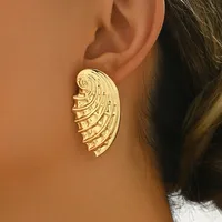 1 Pair Hip-Hop Simple Style Streetwear Feather Alloy Zinc Ear Studs main image 5