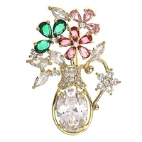 Glam Shiny Heart Shape Flower Grain Copper Inlay Pearl Zircon Women's Brooches main image 10