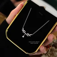 S999 Silver Zircon Plating Leaves Pendant Necklace main image 4