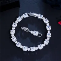 Wholesale Basic Modern Style Classic Style Geometric Brass Inlay Gold Plated Rhinestones Zircon Bracelets sku image 2