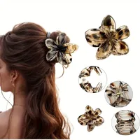 Women's Sweet Flower Plastic Resin Hair Claws main image 1