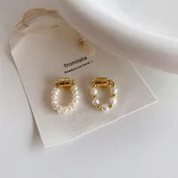 1 Piece Simple Style Geometric Plating Magnet Freshwater Pearl Ear Cuffs main image 1