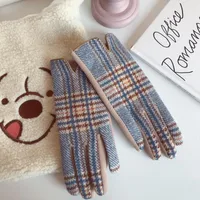 Women's Retro Plaid Woolen Polyester Gloves sku image 9