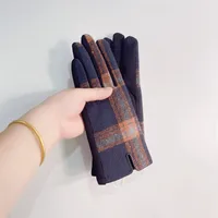 Women's Retro Plaid Woolen Polyester Gloves sku image 2