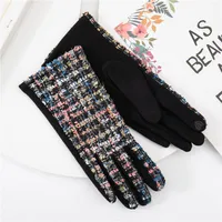 Women's Retro Plaid Woolen Polyester Gloves sku image 23