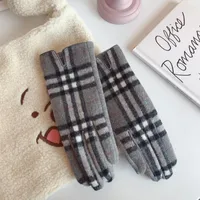 Women's Retro Plaid Woolen Polyester Gloves sku image 14