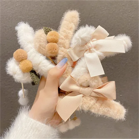 Fashion Bow Knot Plush Handmade Hair Claws 1 Piece