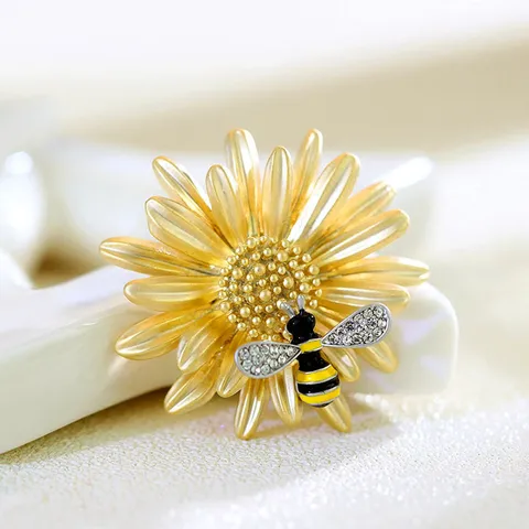 Pastoral Flower Alloy Inlay Rhinestones Women's Brooches