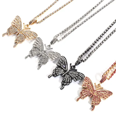 Fashion Simple Inlaid Rhinestone Butterfly Pendant Alloy Necklace