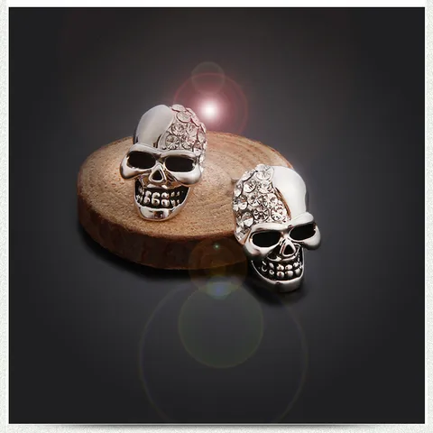 1 Pair Retro Punk Skull Plating Inlay Alloy Rhinestones 18k Gold Plated Rose Gold Plated Ear Studs