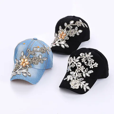 Women's Hip-hop Exaggerated Streetwear Flower Rhinestone Curved Eaves Baseball Cap