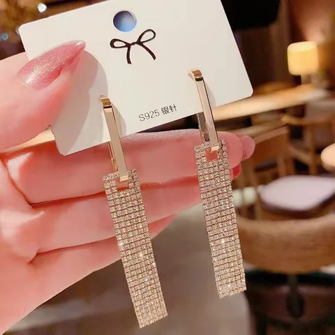 1 Pair Elegant Lady Classic Style Geometric Inlay Alloy Artificial Rhinestones Drop Earrings