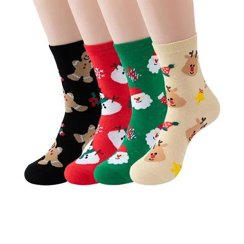 Women's Casual Simple Style Santa Claus Snowman Elk Cotton Crew Socks A Pair