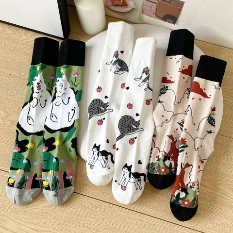 Women's Modern Style Printing Animal Cotton Crew Socks A Pair