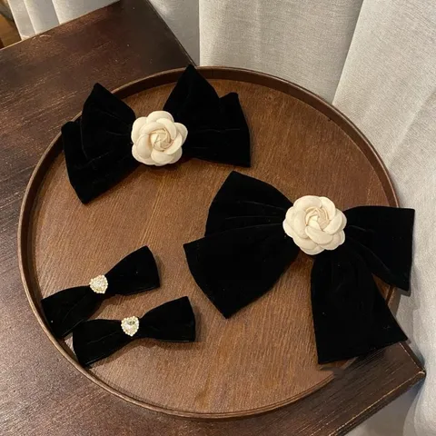 Women's Retro Bow Knot Cloth Hair Clip