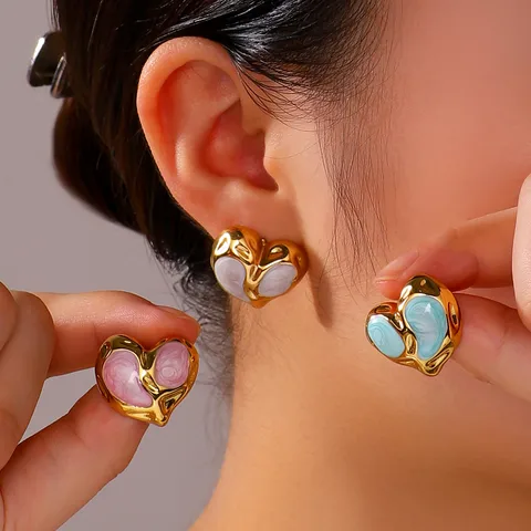 1 Pair IG Style Basic Classic Style Geometric Heart Shape Enamel Plating 304 Stainless Steel 18K Gold Plated Ear Studs