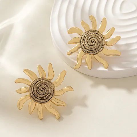 1 Pair Bohemian Sun Flower Alloy Ear Studs