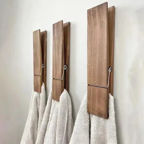 Retro Clip Wood Clothes Pins