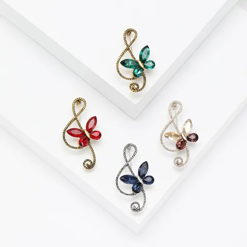 Lady Butterfly Alloy Women's Brooches