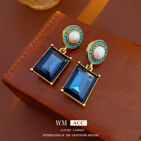 Retro Classic Style Oval Alloy Resin Enamel Plating Pleated Women's Drop Earrings