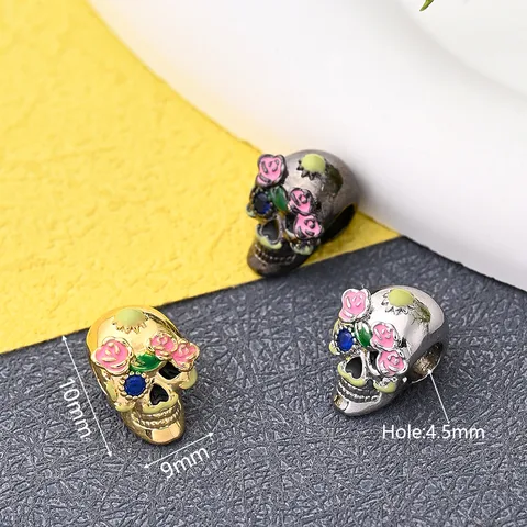 1 Pc/Package 10x9mm Hole 4~4.9mm Copper Zircon 18K Gold Plated Swimming Black White Gold Plated Halloween Pattern Flower Skull Polished Pendant