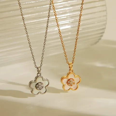 201 Stainless Steel Copper 14K Gold Plated Inlay Flower Shell Zircon Pendant Necklace