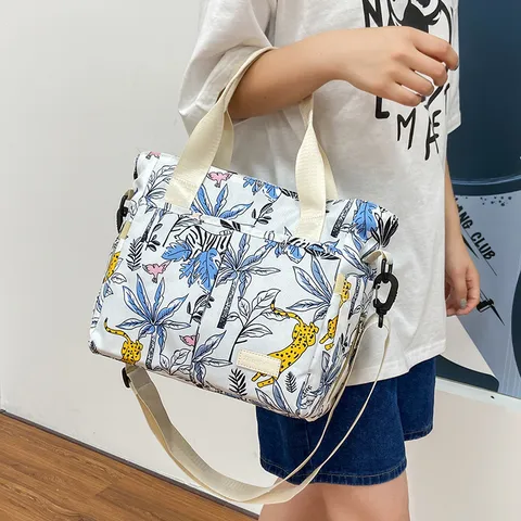 Mummy Bag New Casual Fashion Printed Multifunctional Portable Crossbody Bag Casual Lightweight Thermal Insulation Mother And Baby Bag