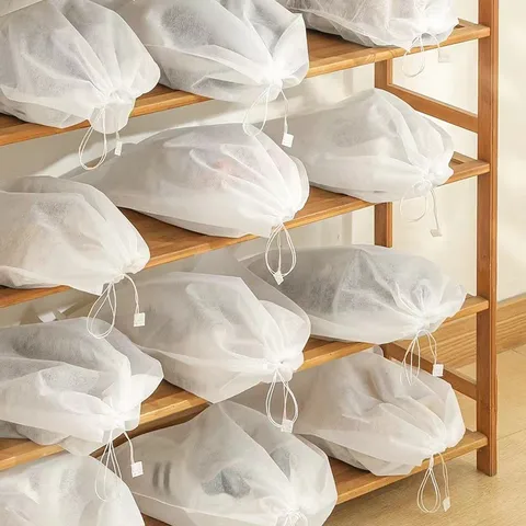 Disposable White Non-woven Bag Storage Bag Small White Shoes Dustproof Shoe Cover Hanging Shoe Cover Wash Shoe Bag Wholesale