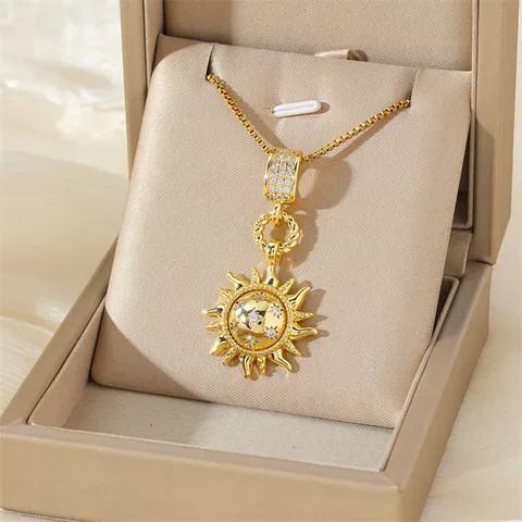 201 Stainless Steel Brass 18K Gold Plated Hollow Out Inlay Sun Sector Zircon Pendant Necklace