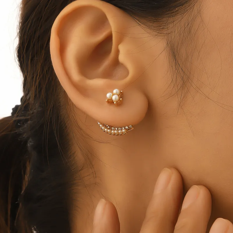 1 Pair Elegant Classic Style Geometric Inlay Alloy Artificial Pearls Ear Studs