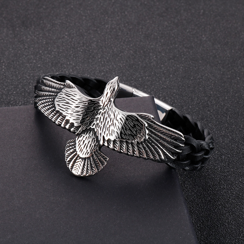 Hip-hop Punk Eagle Titanium Steel Enamel Plating Men's Bracelets display picture 3