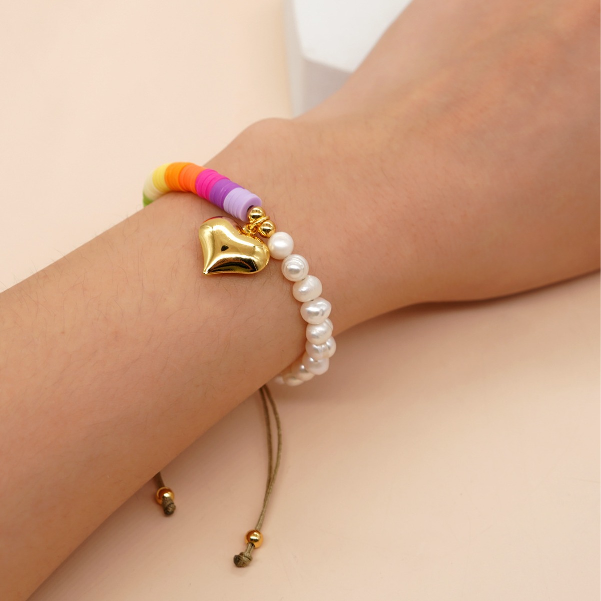 Modern Style Classic Style Geometric Heart Shape Mixed Materials Soft Clay Women's Bracelets display picture 3