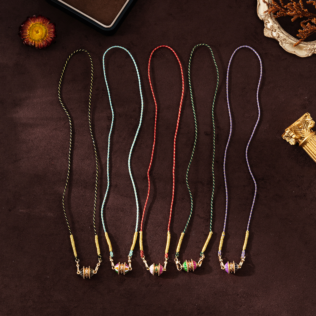 Simple Style Classic Style Geometric Gold Plated Zircon Cotton Rope Copper Wholesale Chain Necklaces display picture 4