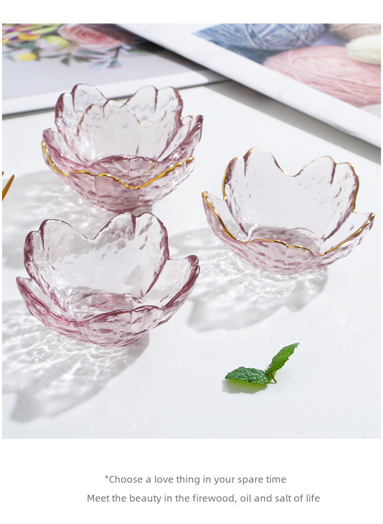 Japanese-style Internet Celebrity Hammered Glass Cherry Blossom Dish Sauce Dish Household Small Bowl Dish Vinegar Dish Seasoning Dish Dipping Dish Wholesale display picture 6