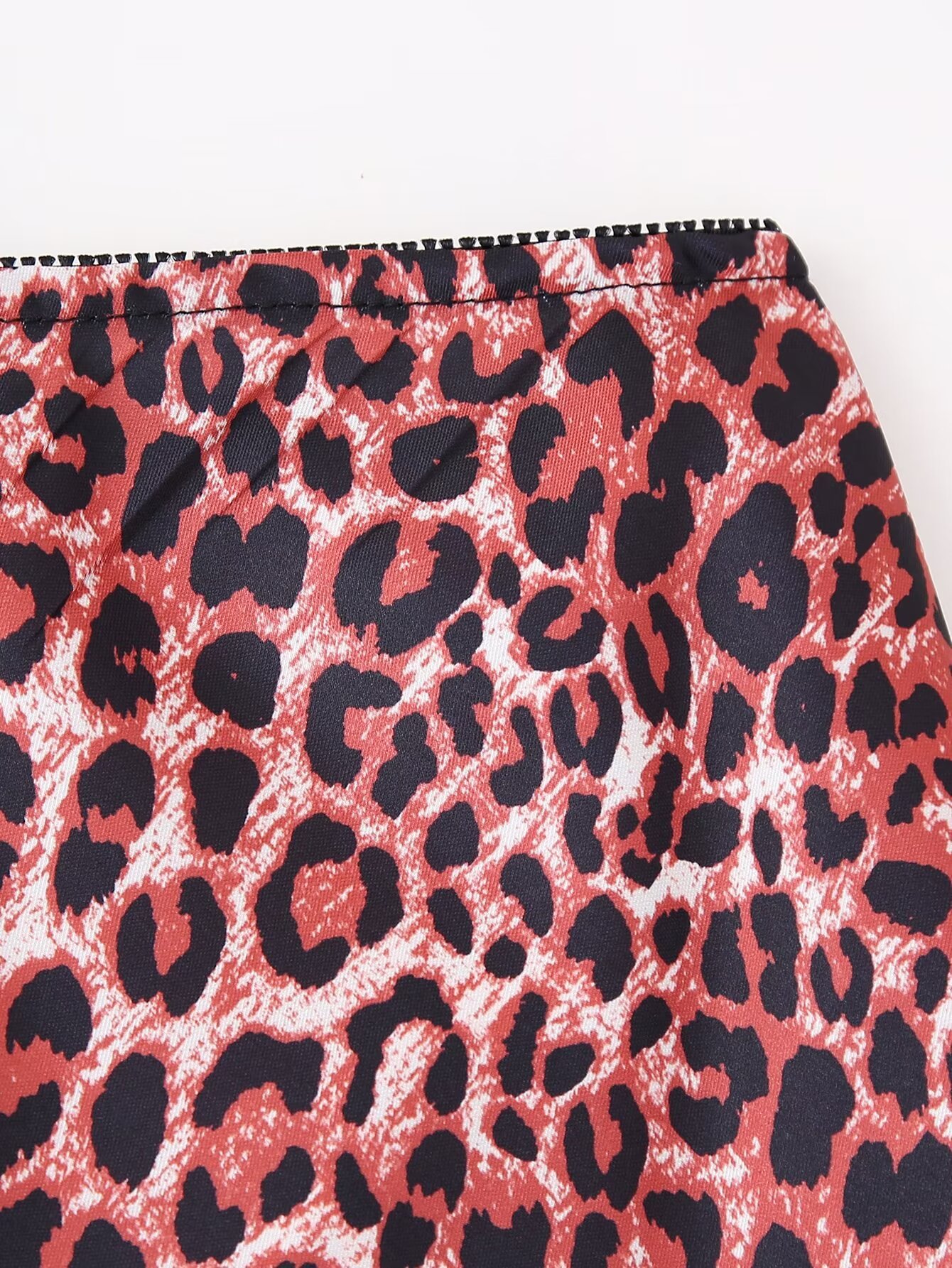 Women's Clothing Wholesale Women's Animal Print Silk Satin Texture Skirt display picture 15