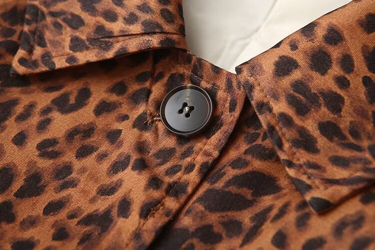 Wholesale   Autumn Women's Lapel Loose Animal Print Trench Coat Women Y24089 display picture 4