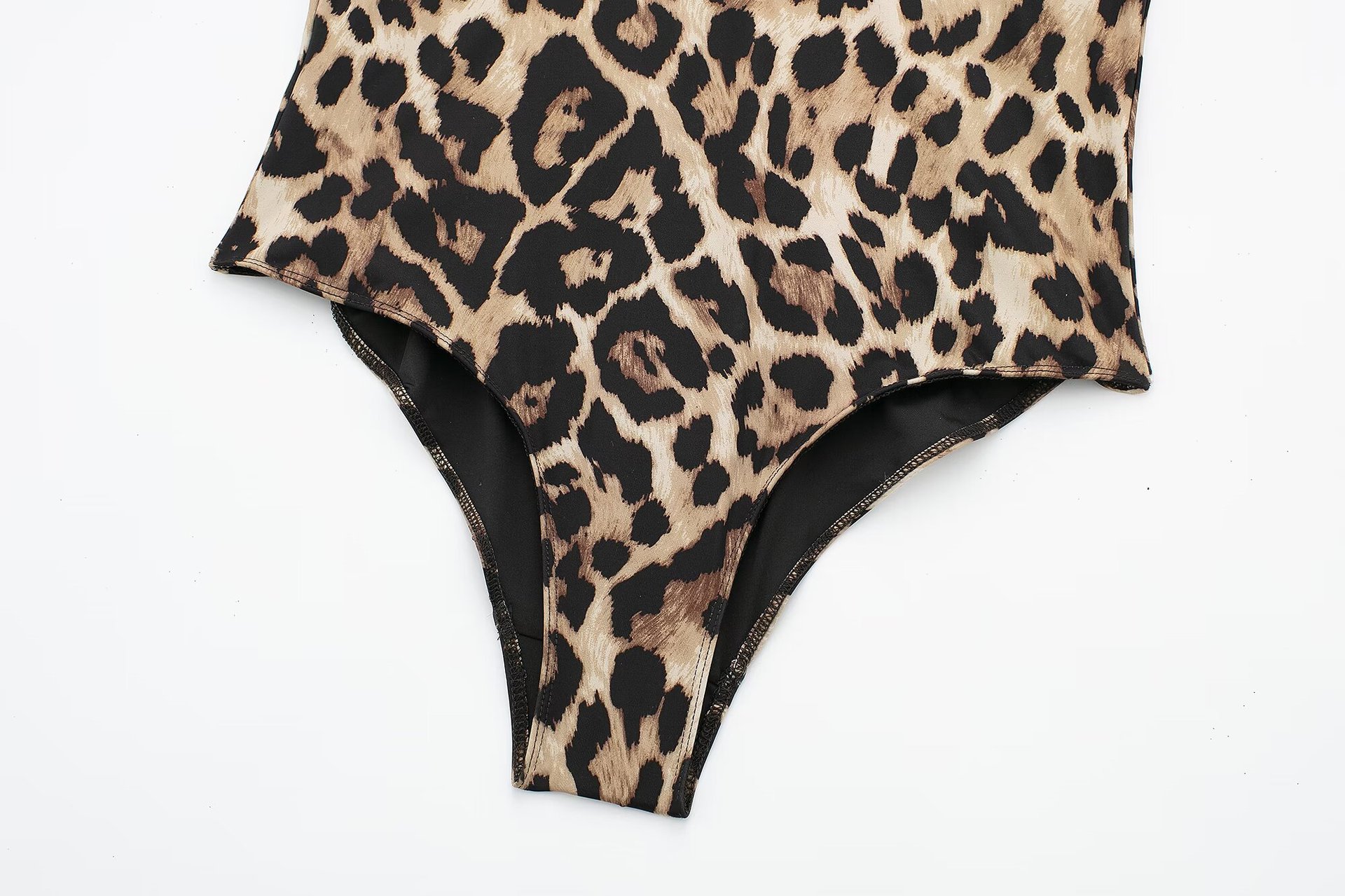 Spring And Summer New   Women's Animal Print Printed Neck Swimming Trunks Leopard Print Slim-fit Jumpsuit display picture 8