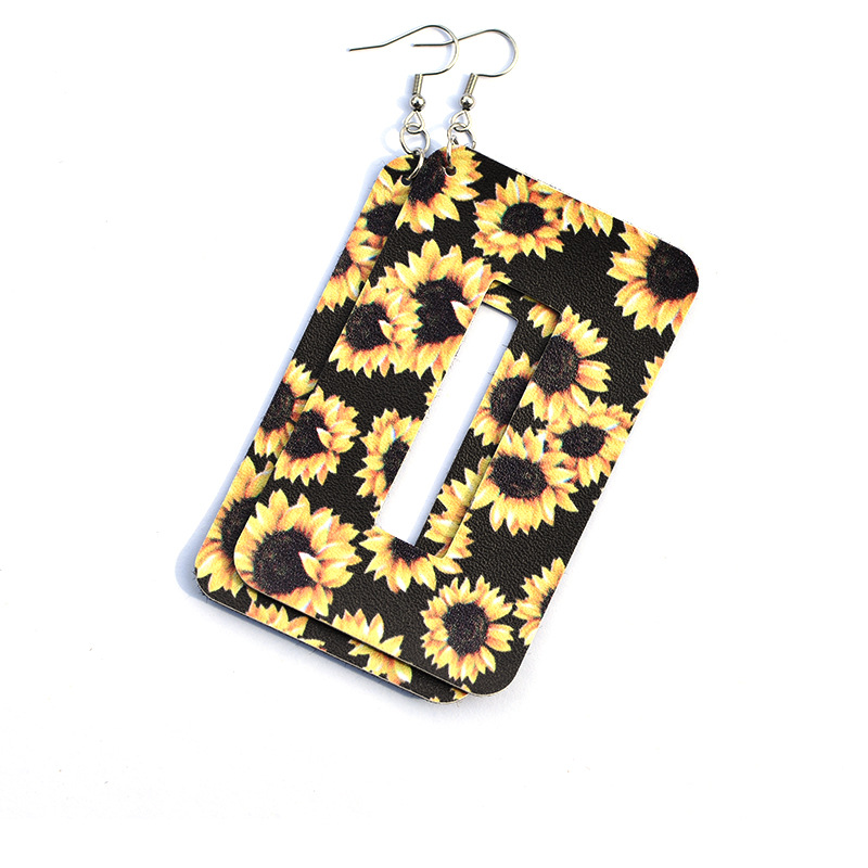 PU Geometry Earrings Leather Earrings  Style Sunflower Snake Tie Dye Flamingo Leopard Earrings Stainless Steel display picture 3