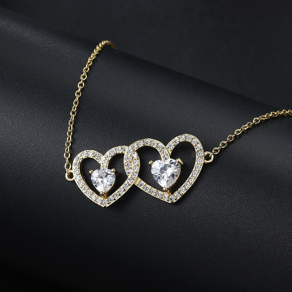 Wholesale Elegant Lady Modern Style Double Heart Heart Shape Brass Inlay Zircon Bracelets display picture 11