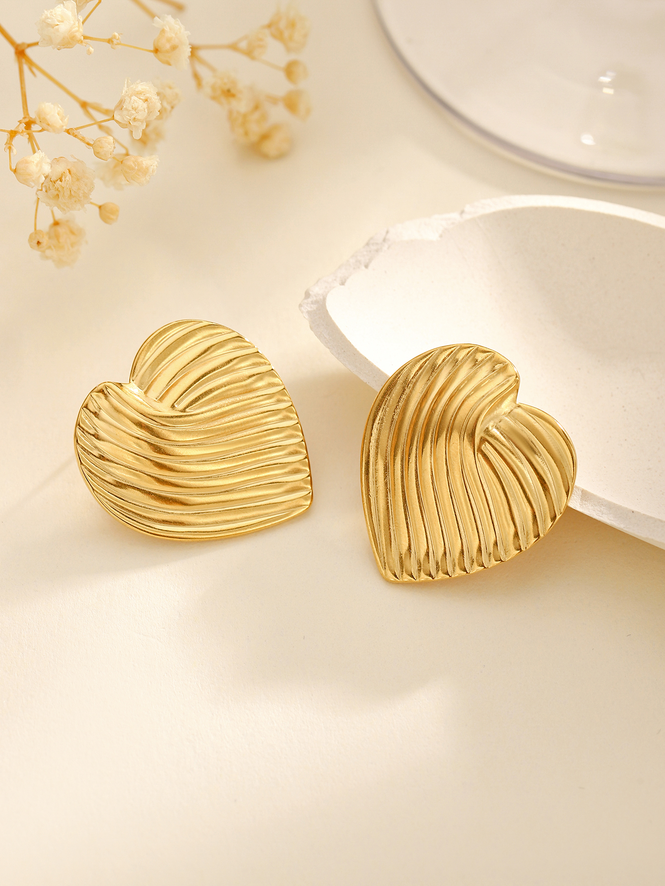 1 Pair Classical Exaggerated Classic Style Geometric Cookies Heart Shape 304 Stainless Steel Ear Studs display picture 25